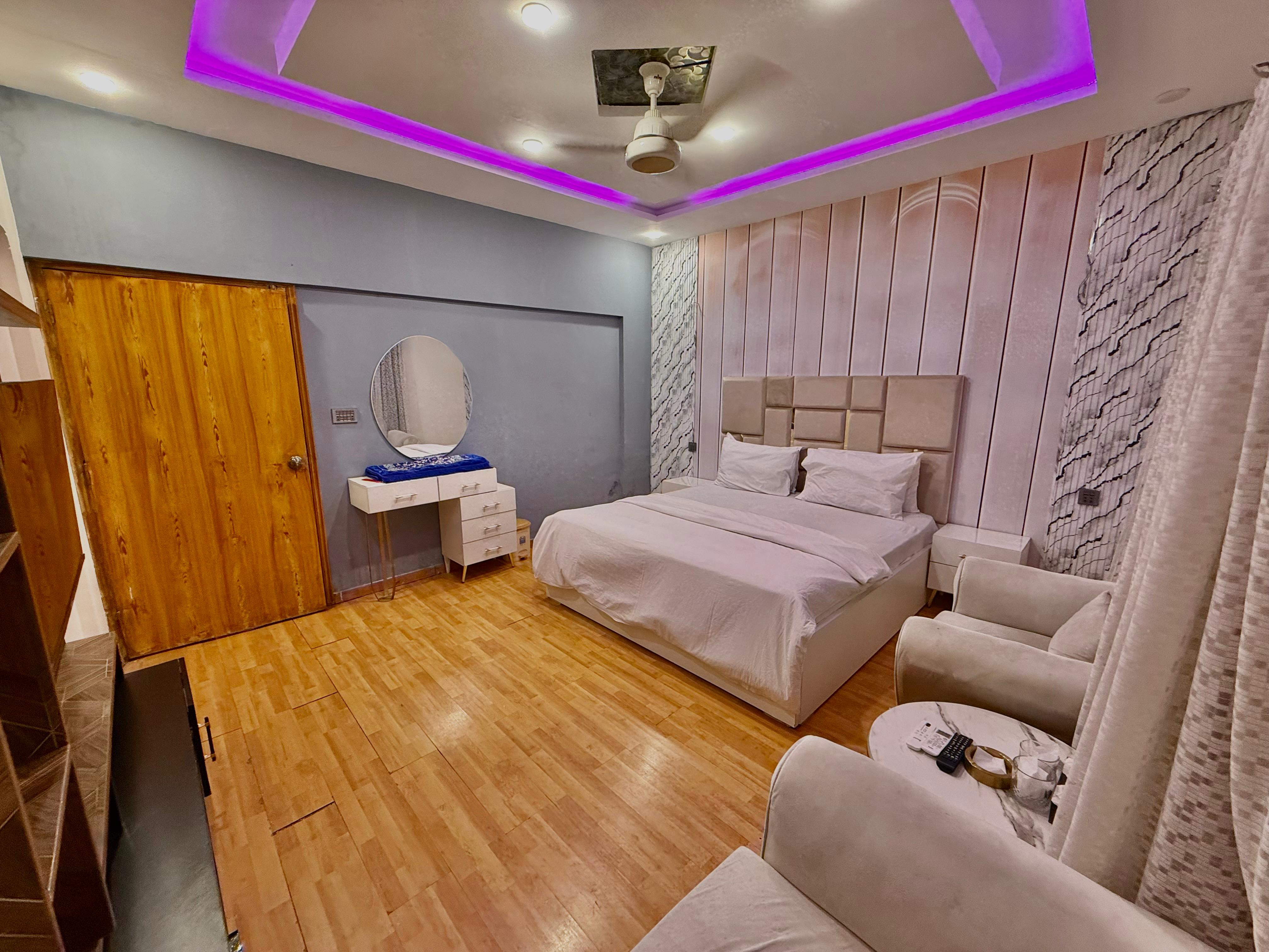 Main Entryway Hall